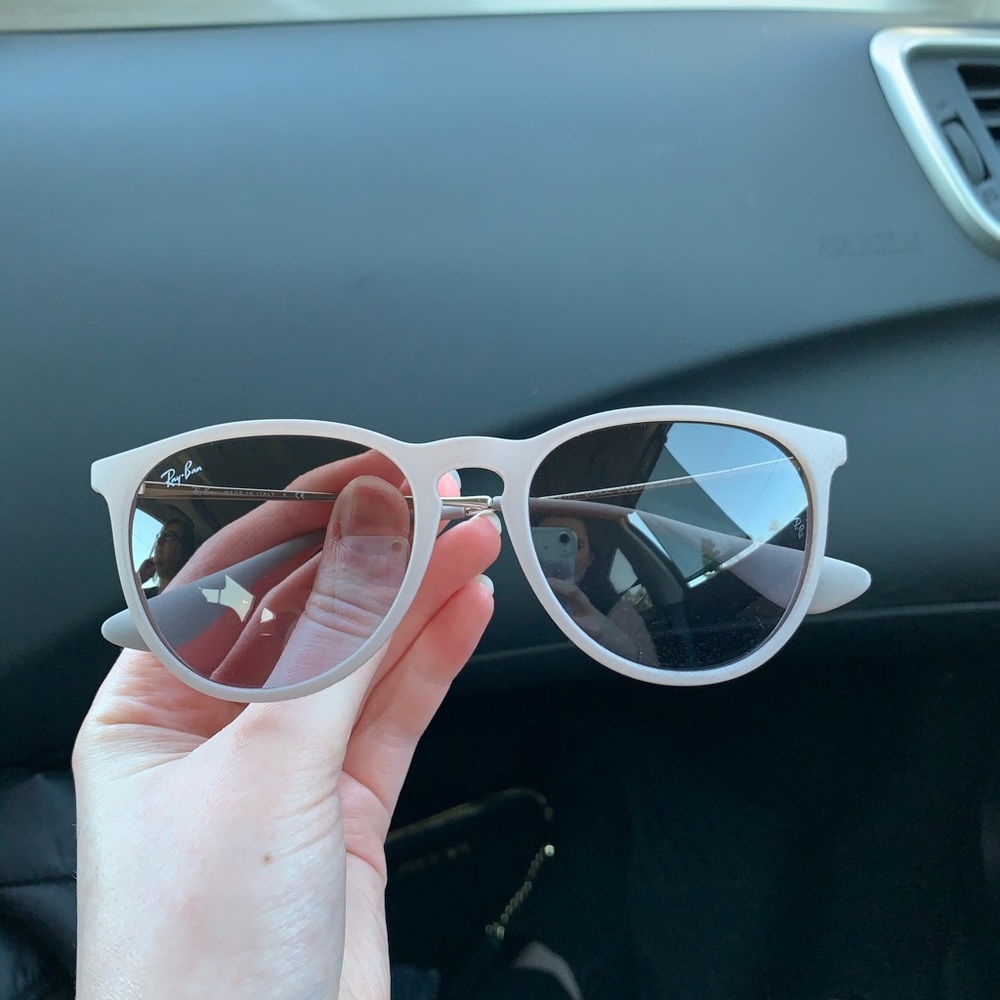 NEW Ray Ban Erika sunglasses
